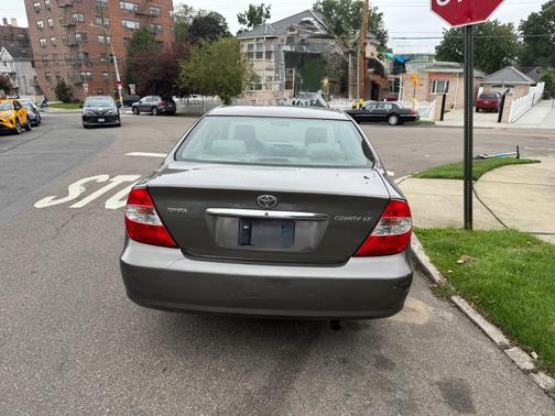 2002 Toyota Camry LE