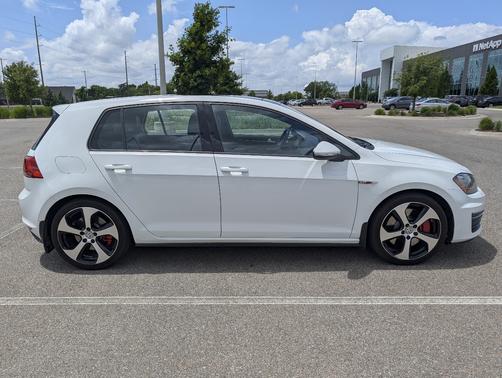 White 2016 Volkswagen Golf GTI 2.0T Autobahn w/Performance Package 4-Door
