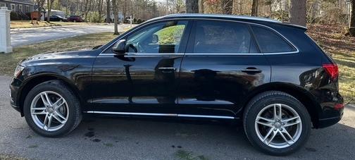 2017 Audi Q5 2.0T Premium Plus