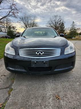 Black 2008 INFINITI G35 x