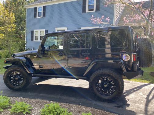 2011 Jeep Wrangler Unlimited Sahara