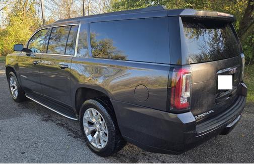 2016 GMC Yukon XL SLT