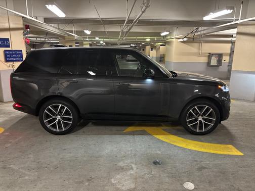 Gray 2025 Land Rover Range Rover P400 SE SWB