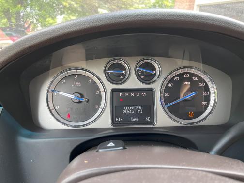 2014 Cadillac Escalade ESV Premium