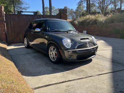 2006 MINI Cooper S Base