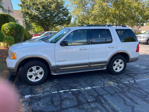2004 Ford Explorer Eddie Bauer