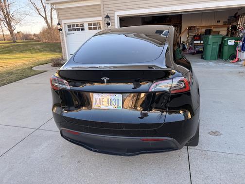Black 2022 Tesla Model Y Performance