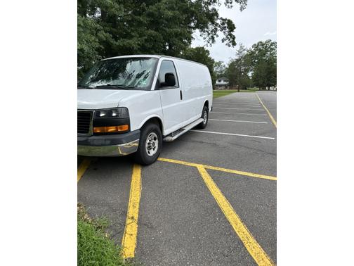 2015 GMC Savana 2500 Work Van