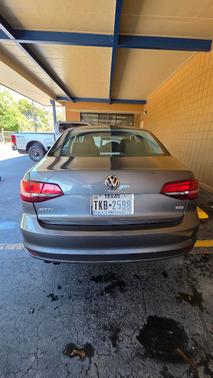 Gray 2017 Volkswagen Jetta 1.4T S