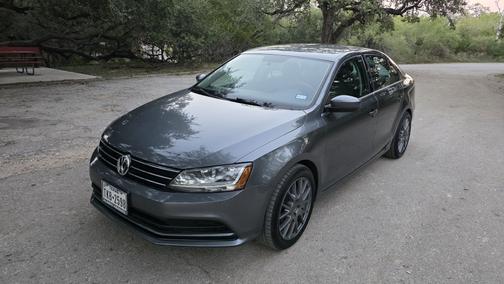 Gray 2017 Volkswagen Jetta 1.4T S