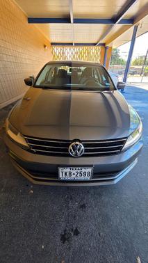 Gray 2017 Volkswagen Jetta 1.4T S