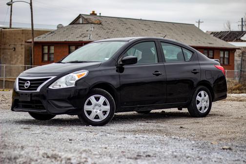 2018 Nissan Versa 1.6 S+