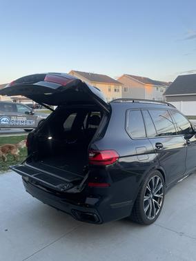 Black 2021 BMW X7 M50i