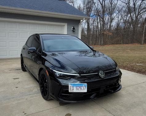 2025 Volkswagen Golf R 2.0T Black Edition DSG