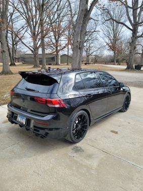 2025 Volkswagen Golf R 2.0T Black Edition DSG