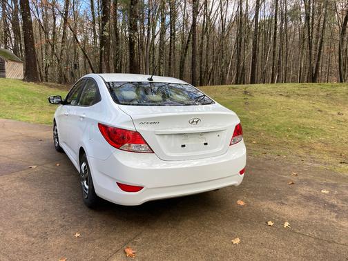 2014 Hyundai Accent GLS