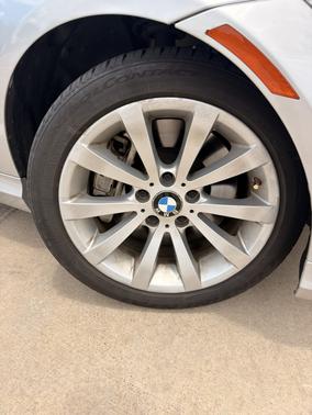 Silver 2011 BMW 328 i xDrive