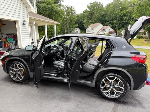 Black 2018 BMW X2 xDrive28i