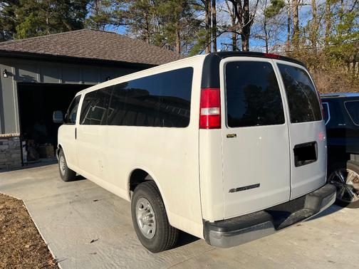 2017 Chevrolet Express 3500 LT