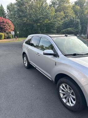 2014 Lincoln MKX Base