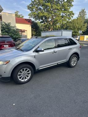 2014 Lincoln MKX Base