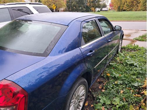 2009 Chrysler 300 LX