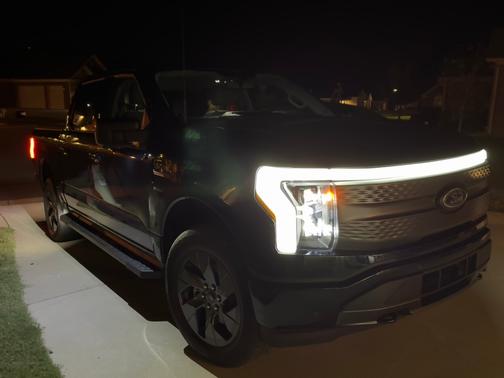 2023 Ford F-150 Lightning XLT