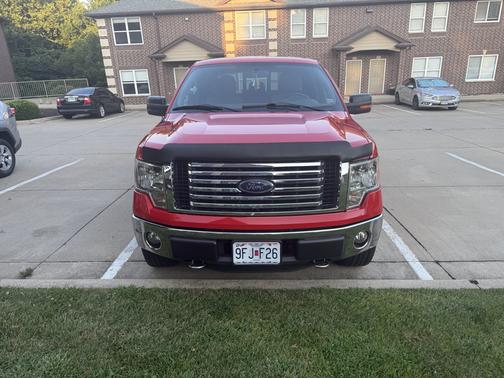 Red 2012 Ford F-150 XLT