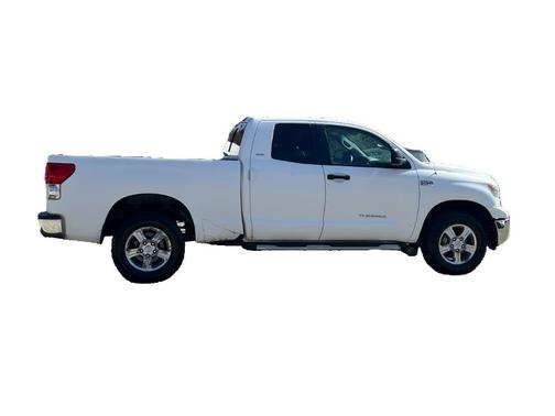 White 2007 Toyota Tundra SR5