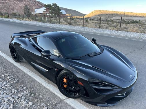 2019 McLaren 720S Base