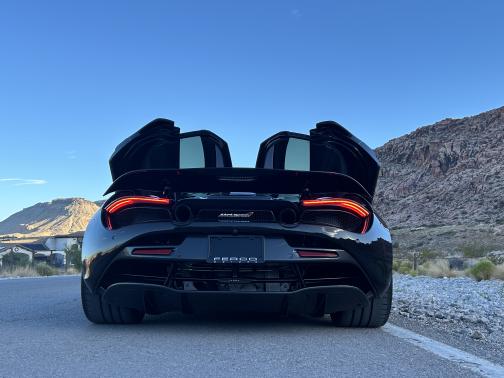 2019 McLaren 720S Base