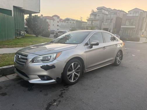 Silver 2016 Subaru Legacy 2.5i Limited