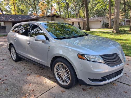 Silver 2014 Lincoln MKT EcoBoost