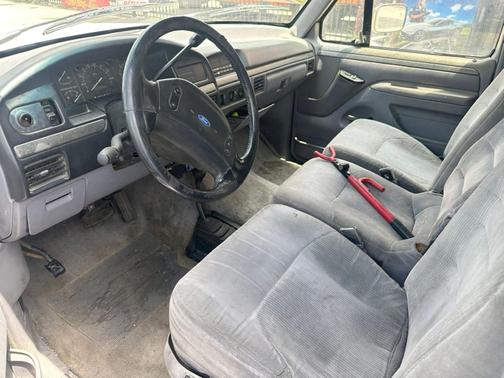 1994 Ford F-250 XL SuperCab H/D