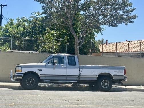 1994 Ford F-250 XL SuperCab H/D