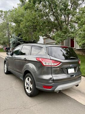 Gray 2015 Ford Escape SE