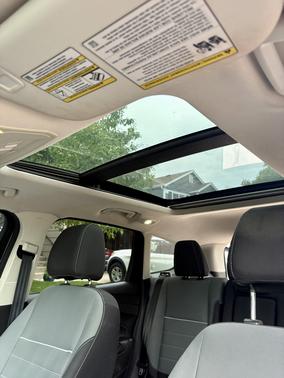 Gray 2015 Ford Escape SE