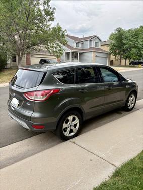 Gray 2015 Ford Escape SE
