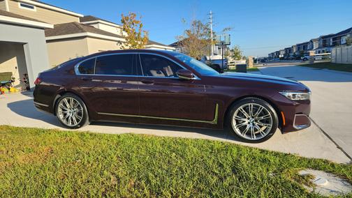 2020 BMW 740 i