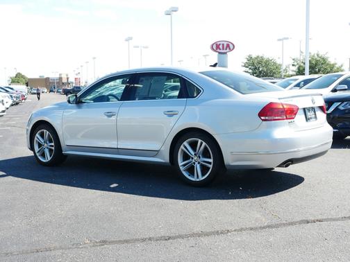 2014 Volkswagen Passat 2.0L TDI SEL Premium