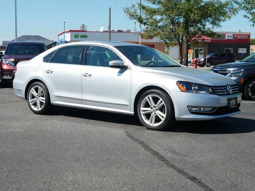 2014 Volkswagen Passat 2.0L TDI SEL Premium