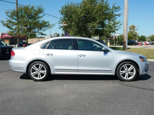 2014 Volkswagen Passat 2.0L TDI SEL Premium