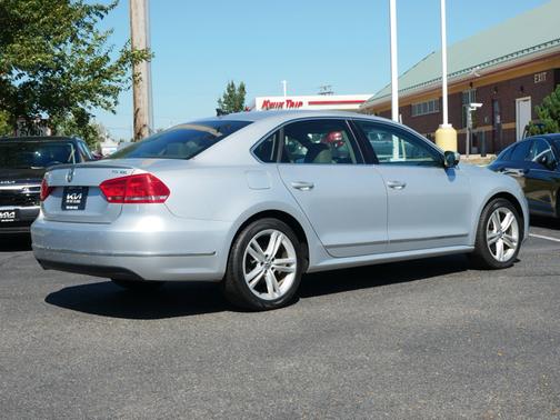 2014 Volkswagen Passat 2.0L TDI SEL Premium