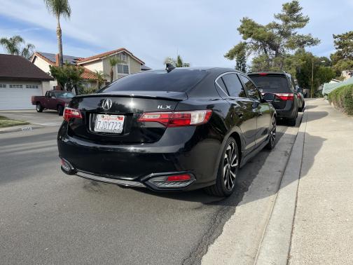 2016 Acura ILX Premium & A-SPEC Packages