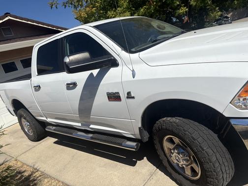 White 2012 RAM 2500 Big Horn