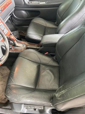 Black 2004 Volvo C70 LT
