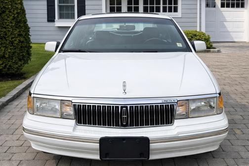 1993 Lincoln Continental Executive