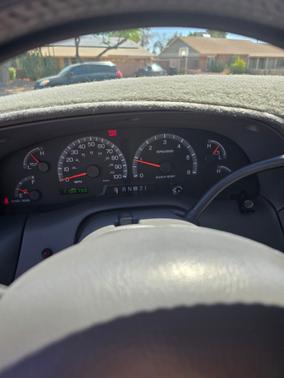 White 2002 Ford F-150 XLT SuperCab