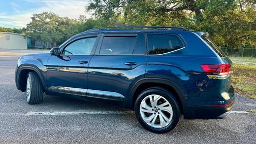 Blue 2021 Volkswagen Atlas 2.0T SE w/Technology
