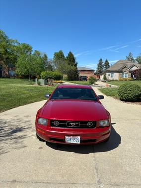 Red 2008 Ford Mustang Base